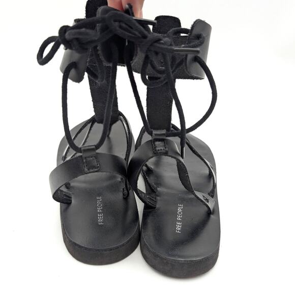 Free People Vacation Day Women's Wrap Flat Sandals Black Size US8.5 EU39 - Picture 4 of 12
